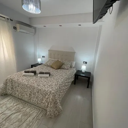 Apartamento Playa Centro Paseo Maritimo Apartment *